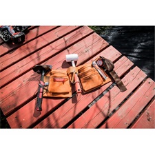 szerszámtartó öv, 9 zsebes, bőr; erős műanyag csattal